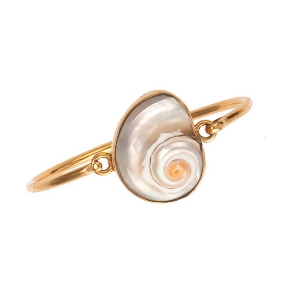 Charles Albert | Unique Cinnerus Shell Bangle / Bracelet - Picture 2 of 16